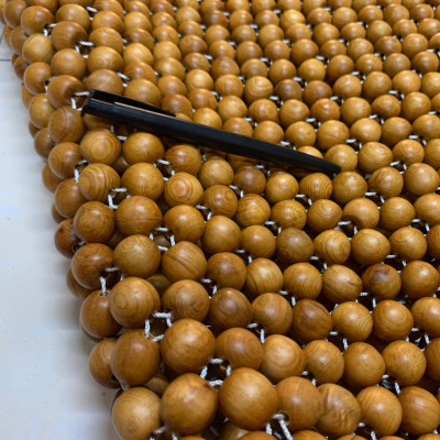 Đệm Khoác Ghế Ô TÔ Hạt Gỗ Pơ Mu 18ly (hình thật )