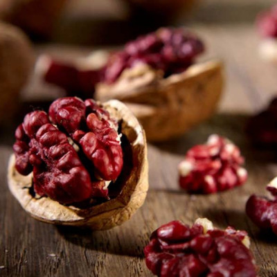 Nhân quả óc chó đỏ Mỹ (Shellled Red Walnuts), Túi 100g