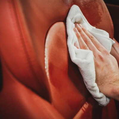 HIDE CLEANSER - Vệ sinh vật liệu da nội thất ô tô