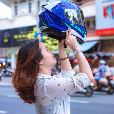 Mũ Bảo Hiểm Fullface Hai Kính LS2 FF320 Stream EVO