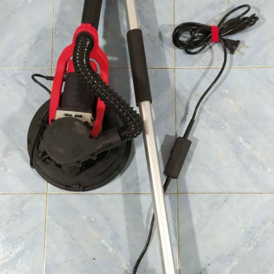 Máy chà tường cần dài 900W 214mm MAKUTE WS002 - Hàng chính hãng