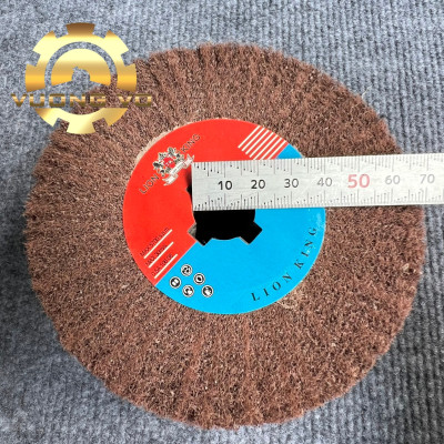 Qủa lô nỉ đánh xước inox-quả lô nỉ đỏ đánh bóng inox-tạo xước hairline lionking 120x100mm A180 (Gía đã bao gồm VAT)