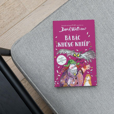 Bà Bác Khủng Khiếp