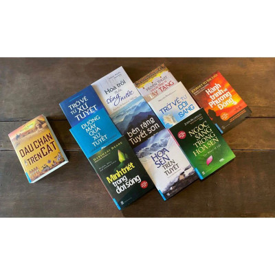 Sách - HOA SEN TRÊN TUYẾT - First News