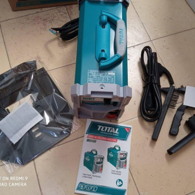 MÁY HÀN QUE ĐIỆN TỬ INVERTER TOTAL TW220052 (KÉO LIÊN TỤC 1.6-5MM) - HÀNG CHÍNH HÃNG