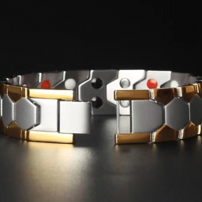 Vòng Đeo Tay Điều Hòa Huyết Áp Nhật Bản