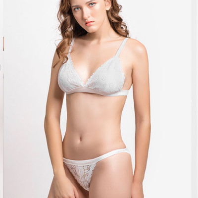 Nội y đồng bộ áo ngực bralette thể thao Wannabe nguyên bộ BO50B ren lưới không mút không gọng năng động