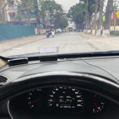 BỘ HIỂN THỊ THÔNG TIN TỐC ĐỘ LÊN KÍNH LÁI Ô TÔ XE HƠI HUD MÀU TRẮNG ĐƠN GIẢN GIÁ RẺ