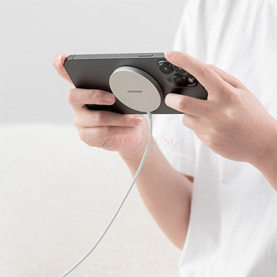 Đế sạc không dây Innostyle Magease 15W Wireless Charger IMWC100SLV - Hàng chính hãng