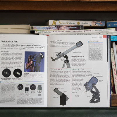 Sách - Thiên văn học trực quan - Đinh Tị Books