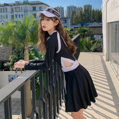 Bộ đồ bơi bikini nữ kín đáo 1 mảnh đi tắm biển giấu bụng váy liền áo dài tay - B.42