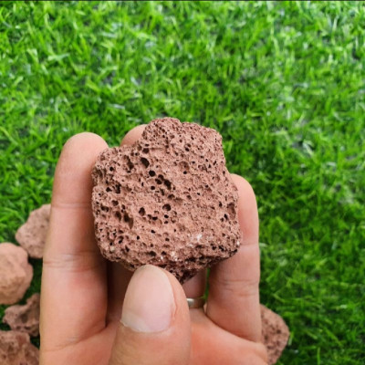 Đá nham thạch đỏ Trung Quốc cỡ to lọc nước cho bể cá cảnh 500Gr