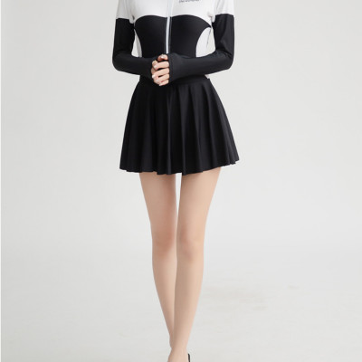 Bộ đồ bơi bikini nữ 1 mảnh kín đáo đi tắm biển giấu bụng váy liền áo dài tay chống nắng - B.27