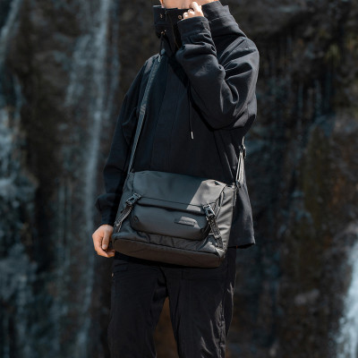 Túi đeo chéo, đeo hông Arctic Hunter chất liệu Oxford chống thấm nước - K00528