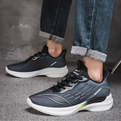 Giày thể thao nam đế êm nhẹ, thoáng khí đế cao su đúc, chống trơn trượt hạn chế mòn – BEE GEE - GNA2042