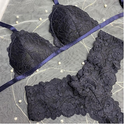 Bộ Nội Y Thiết Kế Ren Cao Cấp Đen Dây Xanh Có Mút Quần Chữ Y