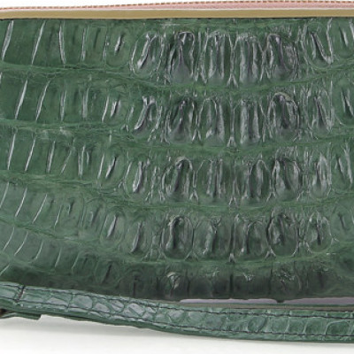Ví nữ da cá sấu Huy Hoàng 1 khóa gai màu xanh rêu HT3223