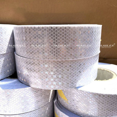 Decal Phản Quang Dán Xe Tải Xe Rơ Mooc Mai Lee PQ-25MT (25m x 5cm) Màu Trắng An Toàn Ban Đêm, Chất liệu PVC chống thấm nước