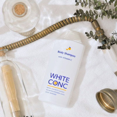 Sữa Tắm Dưỡng Trắng Da Toàn Thân Hương Yuzu White Conc (360 mL)