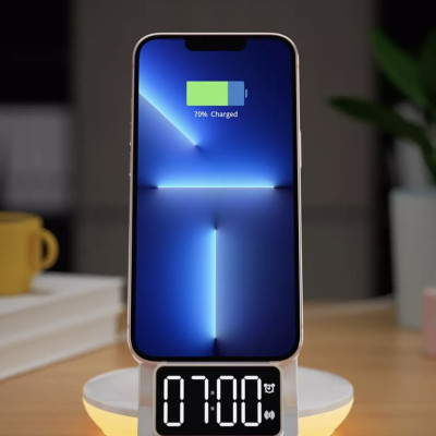 Sạc Wiwu Automatic Positioning 4in1 M11 Cho Iphone, Airpods, Apple Watch hỗ trợ sạc nhanh không dây, sạc có đồng hồ hiện thị giờ - Hàng chính hãng