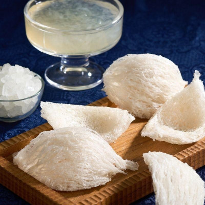 [CHÍNH HÃNG] Yến Sào Hoàng Kim - Hộp Quà Phúc Lộc Sum Vầy (50g Tổ Yến Sạch Loại 1 & 4 Hũ Yến Chưng Đường Phèn) Quà Tặng Gia Đình