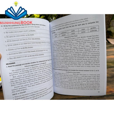 Sách - Bài tập phát triển năng lực Tiếng Anh 7 ( Globall Success)