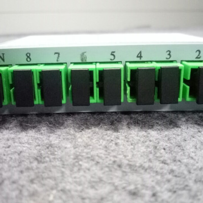 BỘ CHIA QUANG PLC 1*8 SC/APC dạng Box - Hàng chính hãng