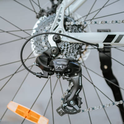 Xe đạp thể thao CALLI 2400 Khung nhôm không mối hàn