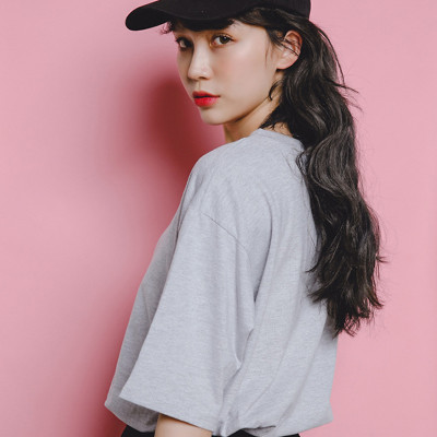 Áo thun nữ cotton cổ tròn trơn basic, phong cách tối giản nhẹ nhàng HB03