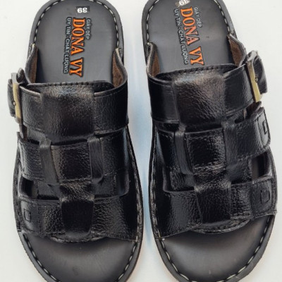 Dép quai ngang nam da bò thật 100% DONAVY,đính khuy thời trang may quai và đế rất chắc chắn DO3KD