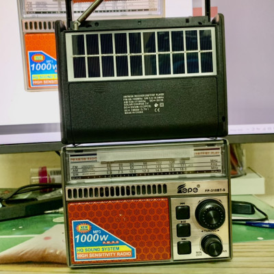 ĐÀI RADIO Fp 310BT-tấm pin năng lượng mặt trời Xuất xứ Nhật Bản Mẫu Mới Nhất quà tặng giành cho người thân yêu-Hàng Chính Hãng