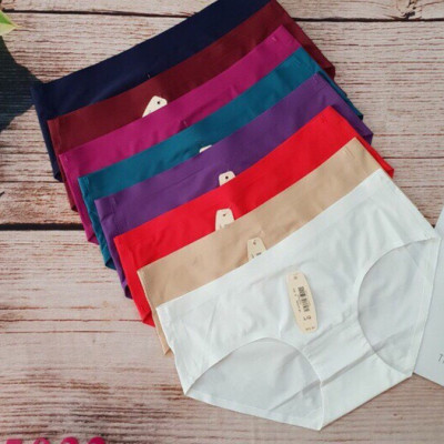 Bộ 10 quần lót nữ su đúc mỏng nhẹ, thoáng mát, mềm mịn không đường may, phom quần ôm mông, tôn dáng cho bạn gái thoải mái diện trang phục bó sá