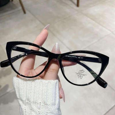 Kính Mắt mèo thời trang thiết kế đơn giản gọng nhựa dẻo màu đen siêu bền, siêu nhẹ