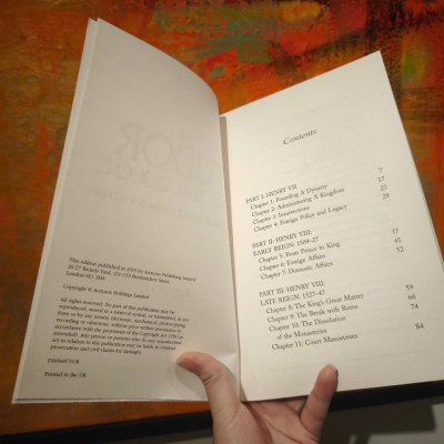 Sách - The Tudor Kings and Queens: The Dynasty that Forged a Nation by Alex Woolf  - History / Nonfiction