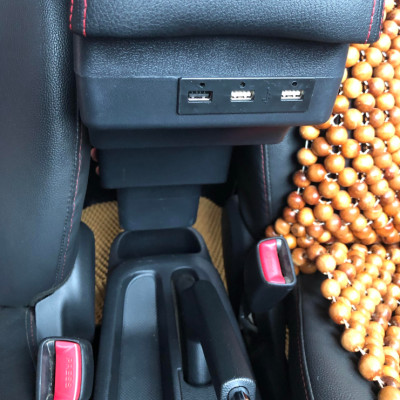 Hộp tỳ tay ô tô, xe hơi Hyundai i10 tích hợp 3 cổng USB -Hàng Chính Hãng