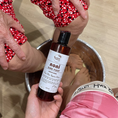Combo 3 chai thảo dược ngâm chân Adeva 750ml - Không chứa xác dược liệu, không cần rửa lại chân, không bị khô chân sau khi ngâm. hỗ trợ thư giãn, ngủ ngon, ngủ sâu, lưu thông khí huyết