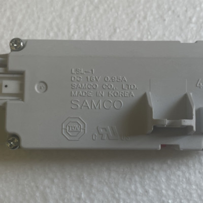 CÔNG TẮC KHÓA CỬA MÁY GIẶT CỬA TRÊN LỒNG ĐỨNG LG – HÀNG CHÍNH HÃNG