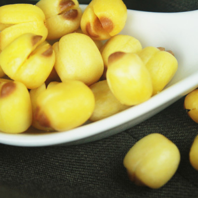 Combo Hạt Sen Sấy Hải Long (230g) + Hạt Điều Rang Muối Vỏ Lụa Hải Long (250g)